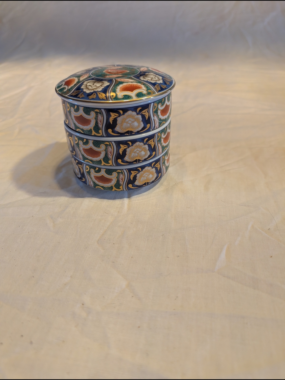 2/40$ Vintage Blue Floral Stacking Jewelry Box with Gold Accents